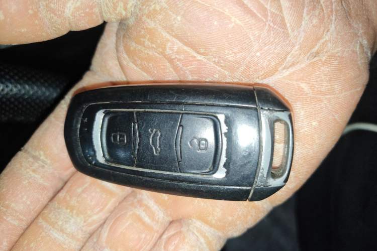 Used Geely Auto Vision X6 2018 1.8L Manual 4G Connect Luxury Edition
