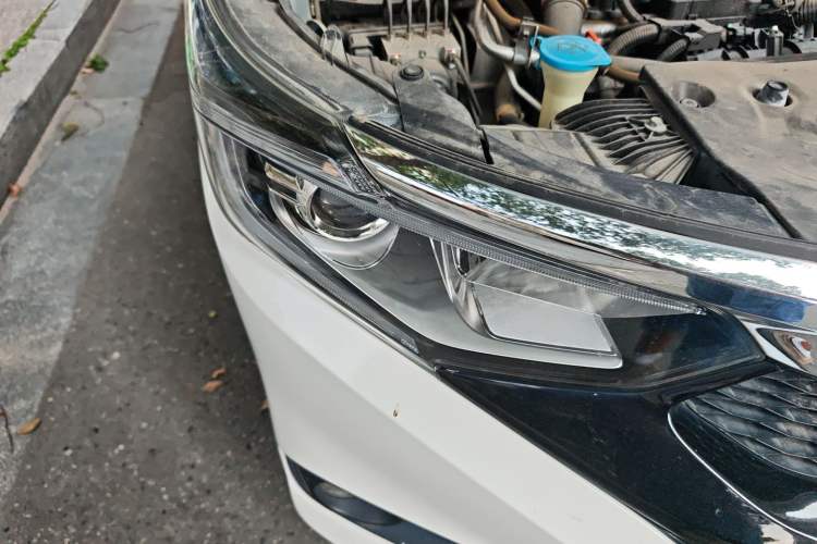 Used Honda Crider 2019 180 Turbo CVT Luxury Edition China VI Emission Standard Right Front Headlight