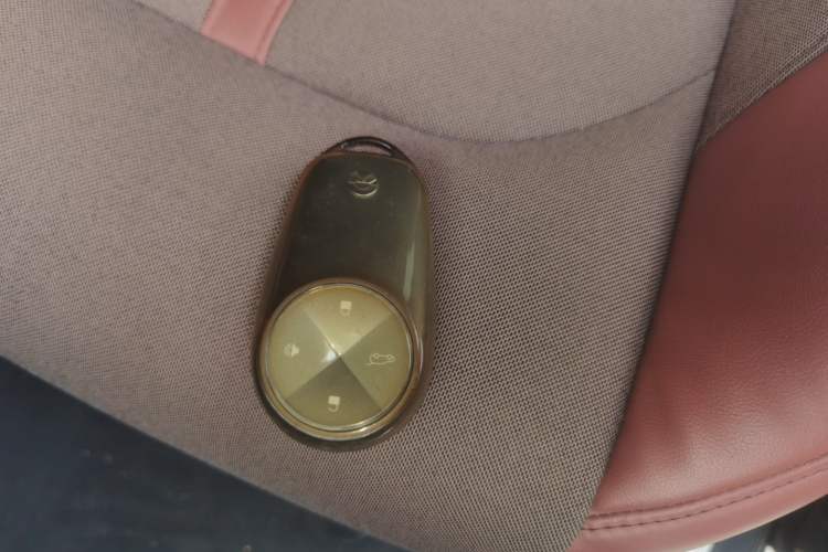 Used Nio EC6 2020 465 km Sport Edition
