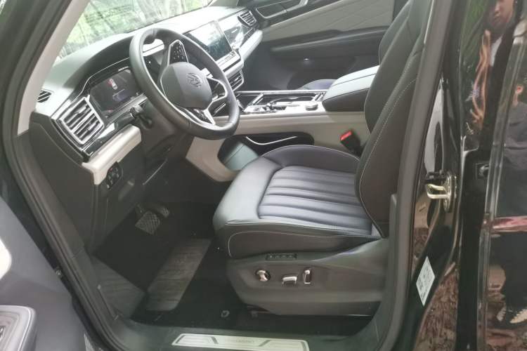 Used Volkswagen Teramont 2023 380TSI Four-Wheel Drive Prestige Luxury Edition Left Front Seat