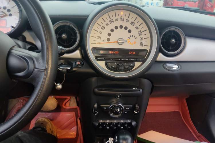 Used MINI Clubman 2011 1.6L ONE
