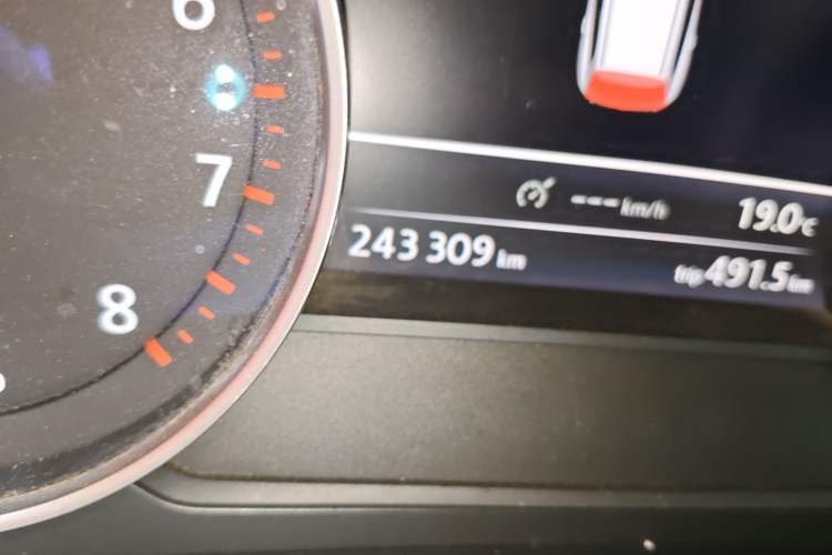 Used Volkswagen Touareg 2011 3.0 TSI Luxury Edition
