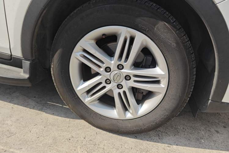 Used GAC Trumpchi GS5 2014 2.0L Automatic Two-Wheel Drive Deluxe Edition
