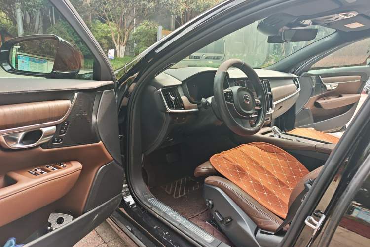Used Volvo S90 2021 B5 Zhiyuan Luxury Edition Interior 3