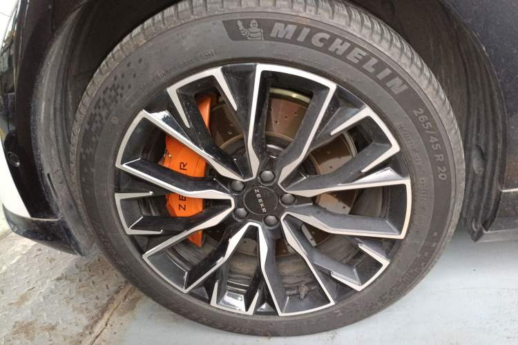 Used Zeekr 7X 2025 75 kWh Rear-Wheel Drive Intelligent Driving Version
