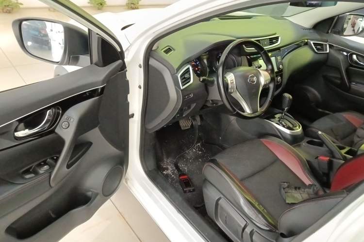 Used Nissan Qashqai 2017 2.0L CVT Smart Enjoyment Version China V Standard