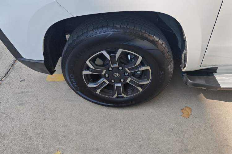 Used Changan Hunter 2024 Warrior Edition Luxury Model Dual-Motor All-Wheel Drive with Extra-Long Cargo Box
