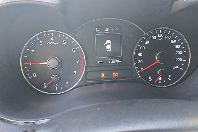 Used Kia K3 2016 1.6L Automatic GLS
