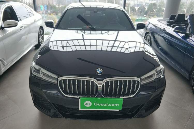 Used BMW 5 Series 2022 Second Facelift 525Li M Sport Package
