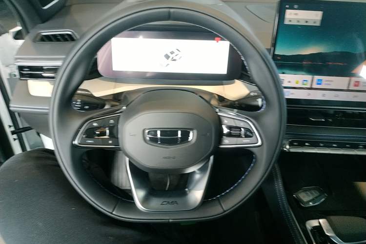 Used Geely Auto Preface 2026 Model Oriental Yao 1.5TD Fuyao Edition