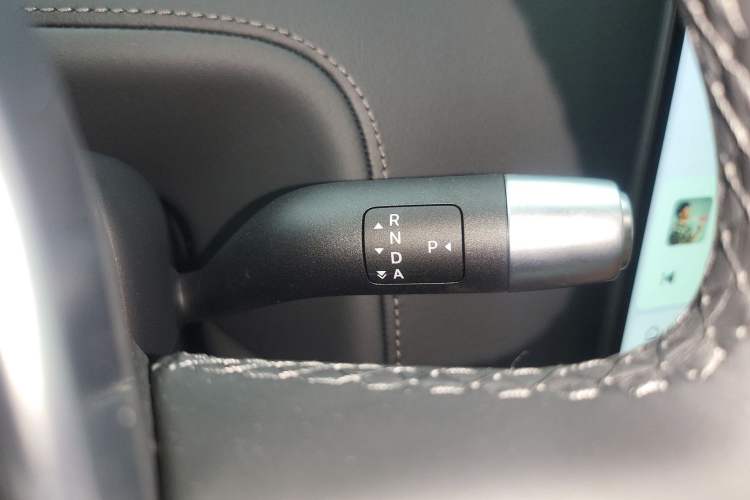 Used Li Auto L9 2025 Ultra Smart Refreshed Edition Gear Lever