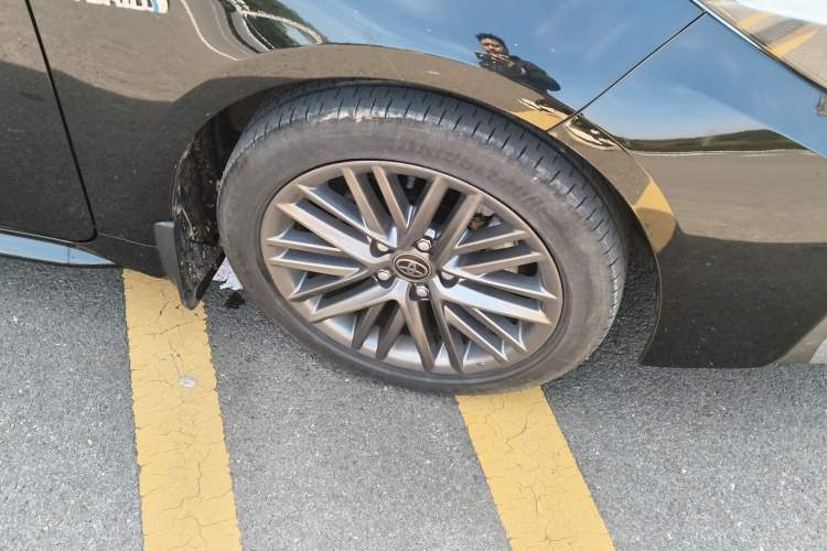 Used Toyota Levin 2023 Dual-Motor 2.0L Luxury Edition