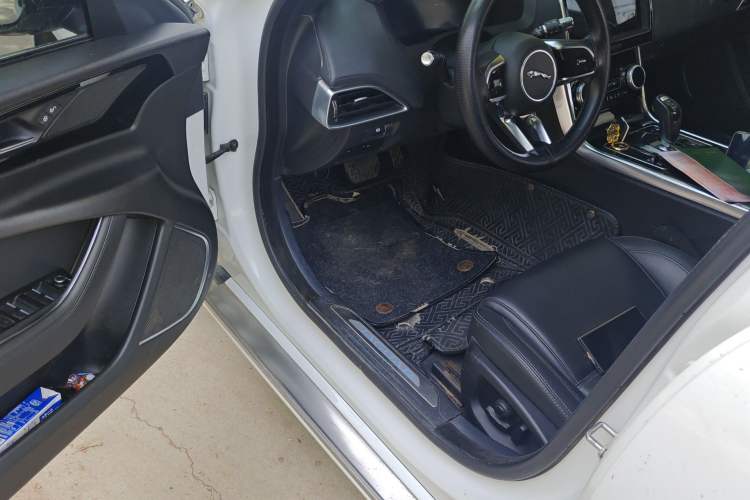 Used Jaguar XEL 2020 2.0T 250 PS SE Tech-Elegant Edition