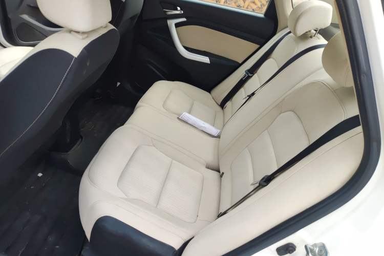 Used Changan Alsvin V7 2016 1.6L Manual LeShang Model China V Standard
