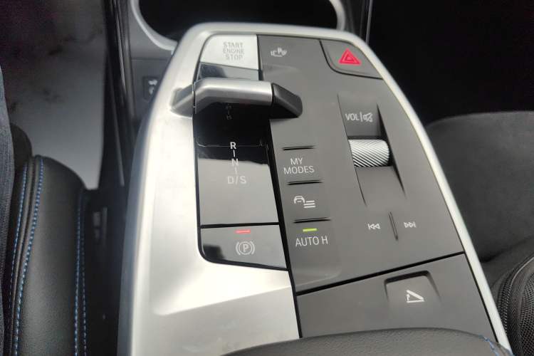 Used BMW X2 2024 M35i Gear Lever