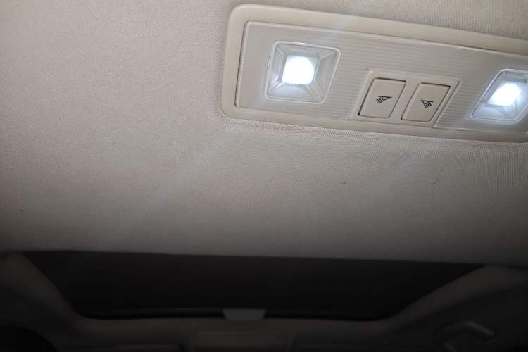 Used Volkswagen Lamando 2019 280TSI DSG Comfort Edition China V Standard Headliner