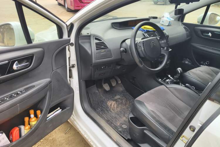 Used Citroen C-Quatre 2016 Classic Sedan 1.6L Manual CNG
