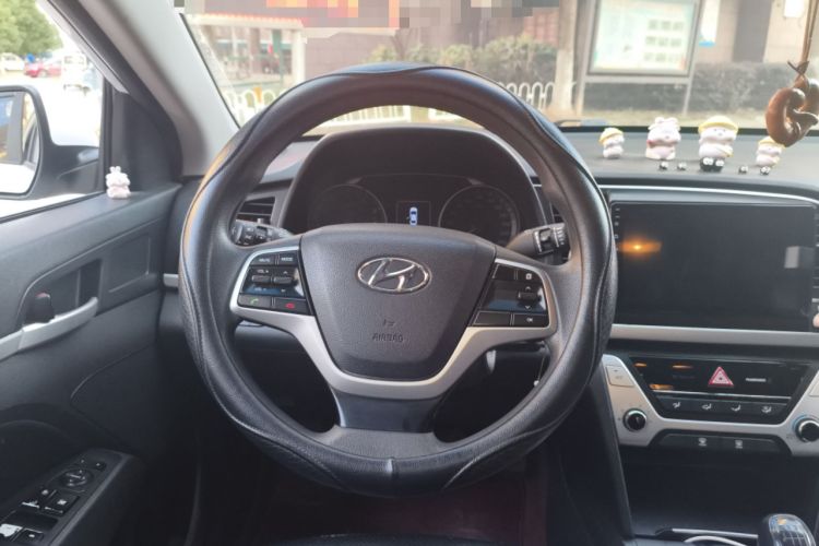 Used Hyundai Elantra (6th Generation / Lingdong) 2016 1.6L Manual ZhiXuan · Dynamic Model
