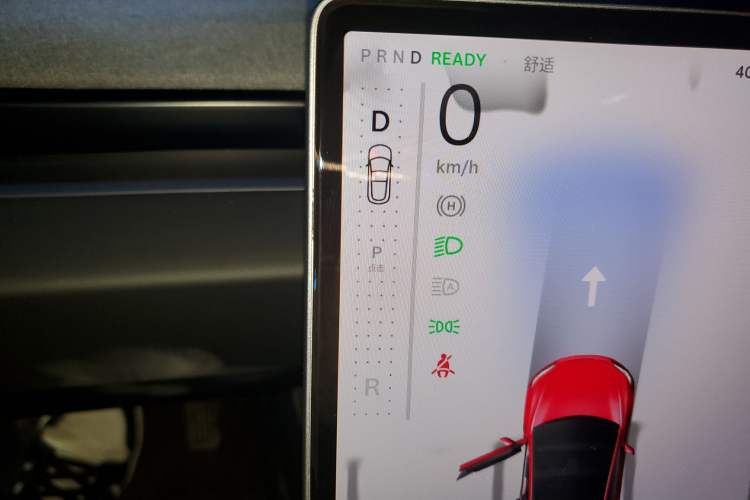 Used Tesla Model 3 2025 Rear-Wheel-Drive Version
