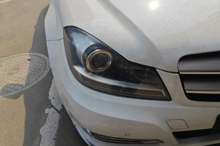 Used Mercedes-Benz C-Class 2011 C 200 Fashion Travel Edition
