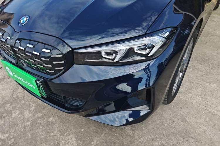 Used BMW i3 2022 eDrive 35 L
