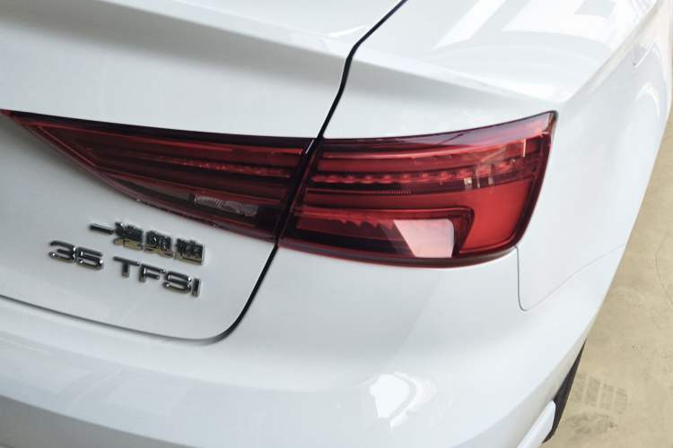 Used Audi A3 2017 Limousine 35 TFSI Sport Edition