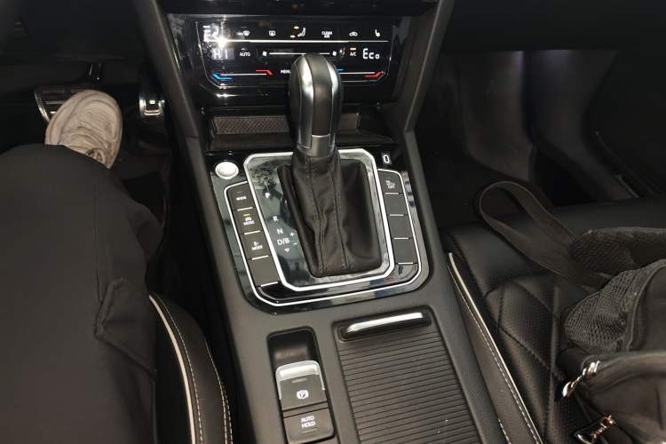 Used Volkswagen Magotan GTE Plug-in Hybrid 2022 GTE Luxury Model