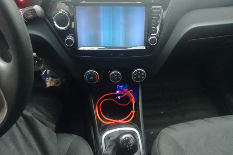 Used Kia K2 2015 Sedan 1.4L MT GLS Audio And AC Panel