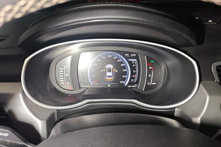 Used Geely Auto Emgrand X7 Sport 2016 1.8TD Automatic All-Wheel-Drive ZhiZun Edition Instrument Cluster