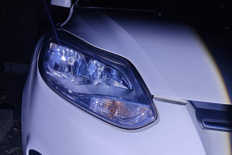 Used Ford Focus 2012 Sedan 1.6L Automatic Comfort Model