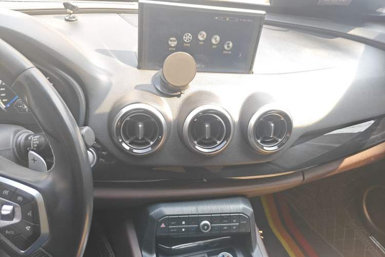 Used Wey VV7 2017 2.0T Luxury Model