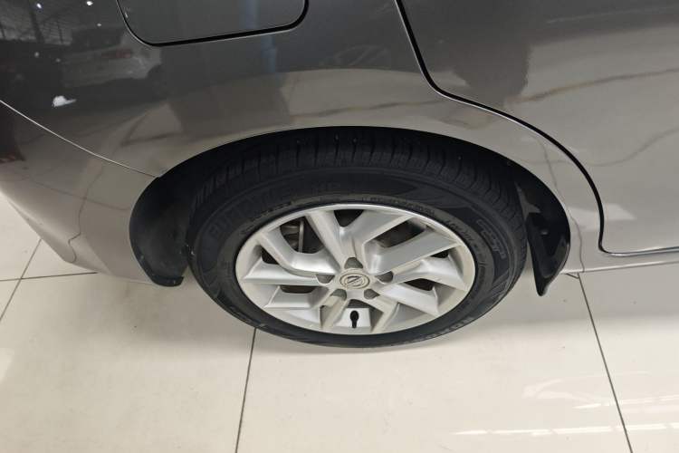 Used Nissan Tiida 2021 1.6L CVT Smart Drive Edition Exterior 5