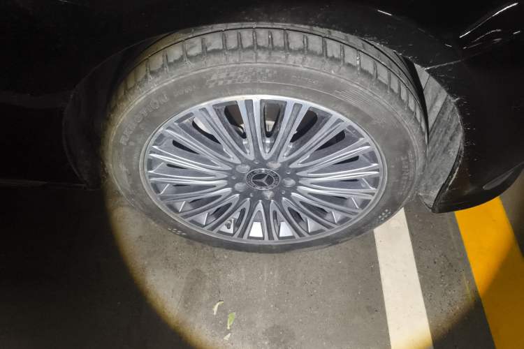 Used Mercedes-Benz E-Class 2021 E 300 L Stylish Model