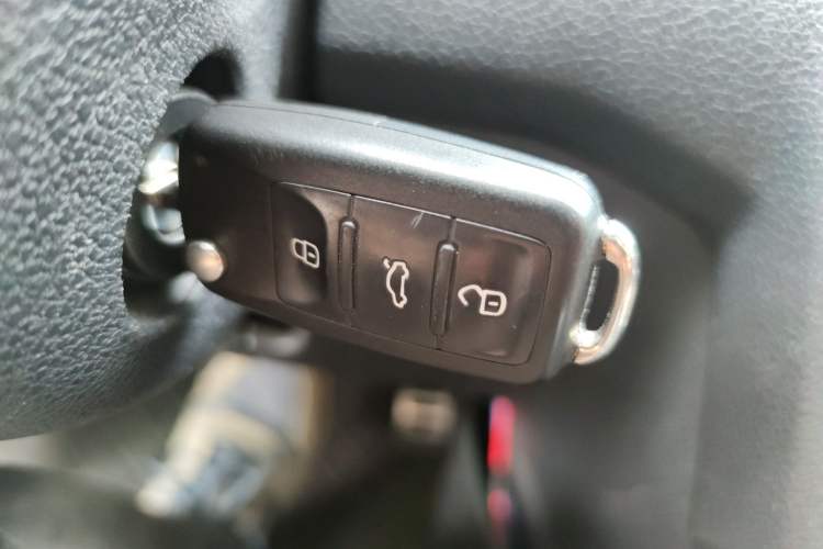 Used Volkswagen C-TREK 2020 1.5L Automatic Comfort Model Vehicle Key