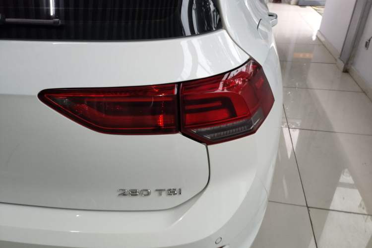 Used Volkswagen Golf 2023 Facelift 280TSI DSG Pro
