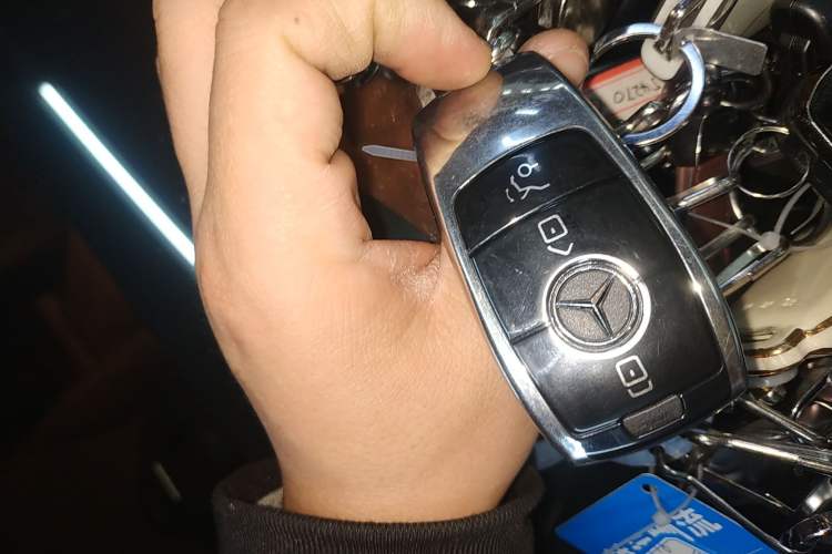 Used Mercedes-Benz GLC 2023 Refreshed GLC 300 L 4MATIC Dynamic Version 7-Seater