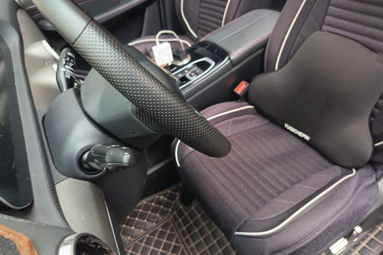 Used FORTHING T5 EVO 2021 1.5TD DCT Diamond Edition Left Front Seat