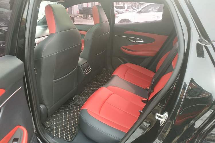 Used Changan UNI-T 2020 1.5T Prestige Version
