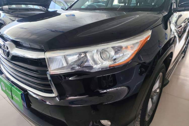 Used Toyota Highlander 2015 2.0T Four-Wheel Drive Luxury Edition 7-Seater
