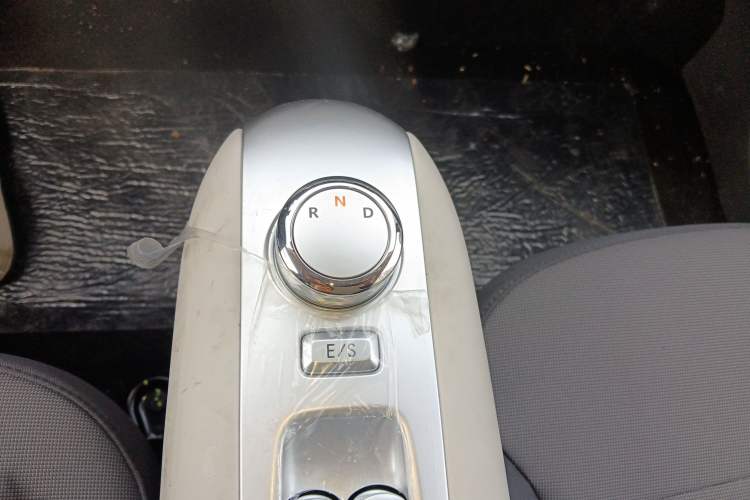 Used CHANGAN NEVO Lumin 2025 205 km Xiangqin Version
