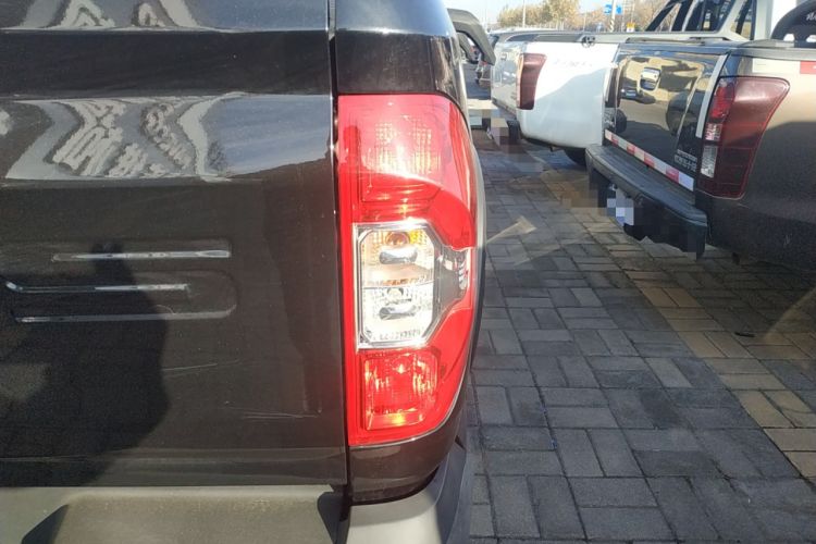 Used SAIC MAXUS Xingji 2023 Starry R 2.0T Automatic Diesel 2WD Luxury Edition Long-Box Model
