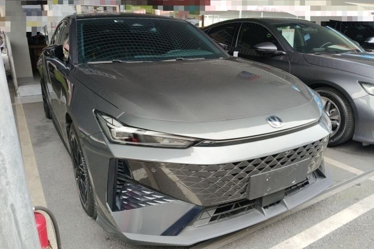 Used CHANGAN UNI-V 2024 1.5T Prestige Edition
