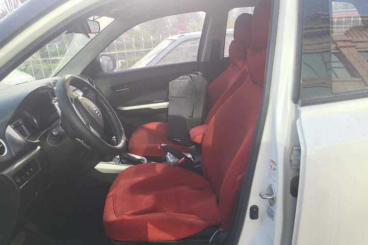 Used Suzuki Vitara 2016 1.4T Automatic Two-Wheel Drive Elite Model Left Front Seat