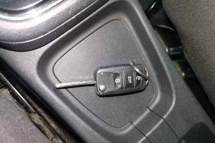 Used Volkswagen Polo 2016 1.6L Cross Polo Automatic