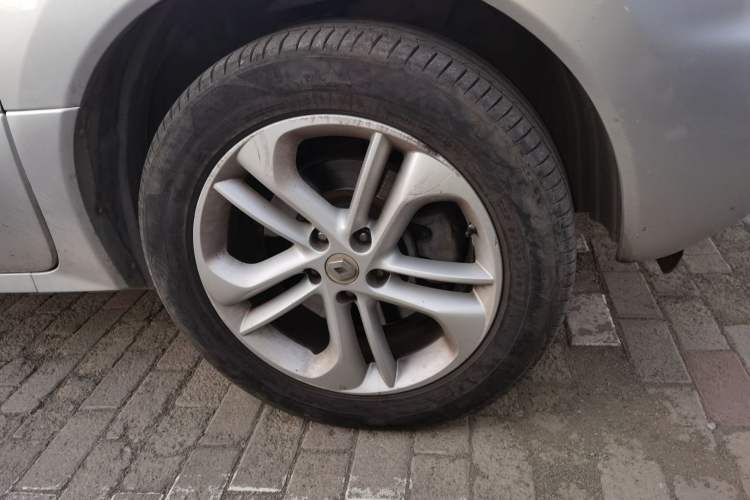 Used Renault Koleos 2010 2.5L 4x4 Comfort Edition
