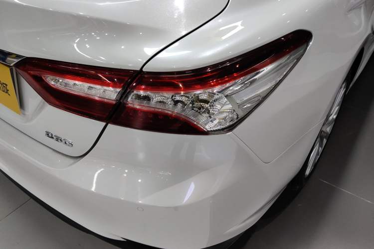 Used Toyota Camry 2018 2.5G Luxury Edition
