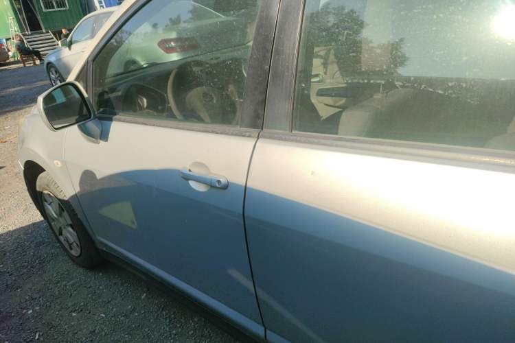 Used Venucia D50 2013 1.6L Automatic Fashion Edition
