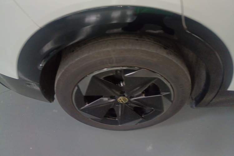 Used Volkswagen ID.UNYX 2024 Pro Long-Range Version
