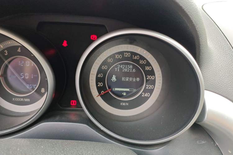 Used Bestune X80 2013 2.0L manual luxury version