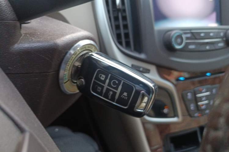 Used Buick LaCrosse 2013 2.4L SIDI Leading Comfort Version
